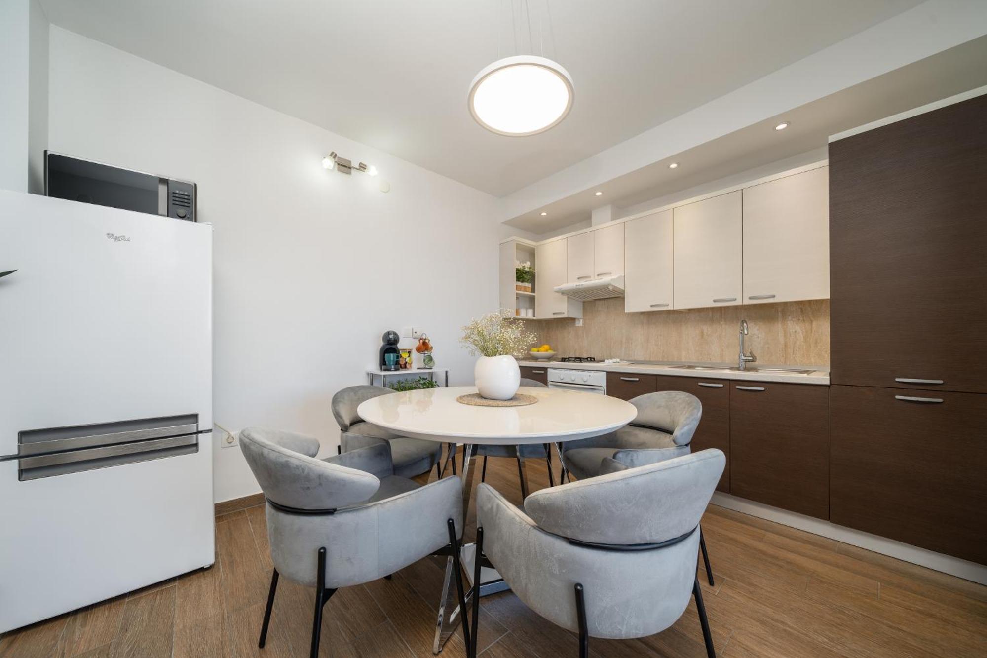Apartment Ana Макарська Екстер'єр фото