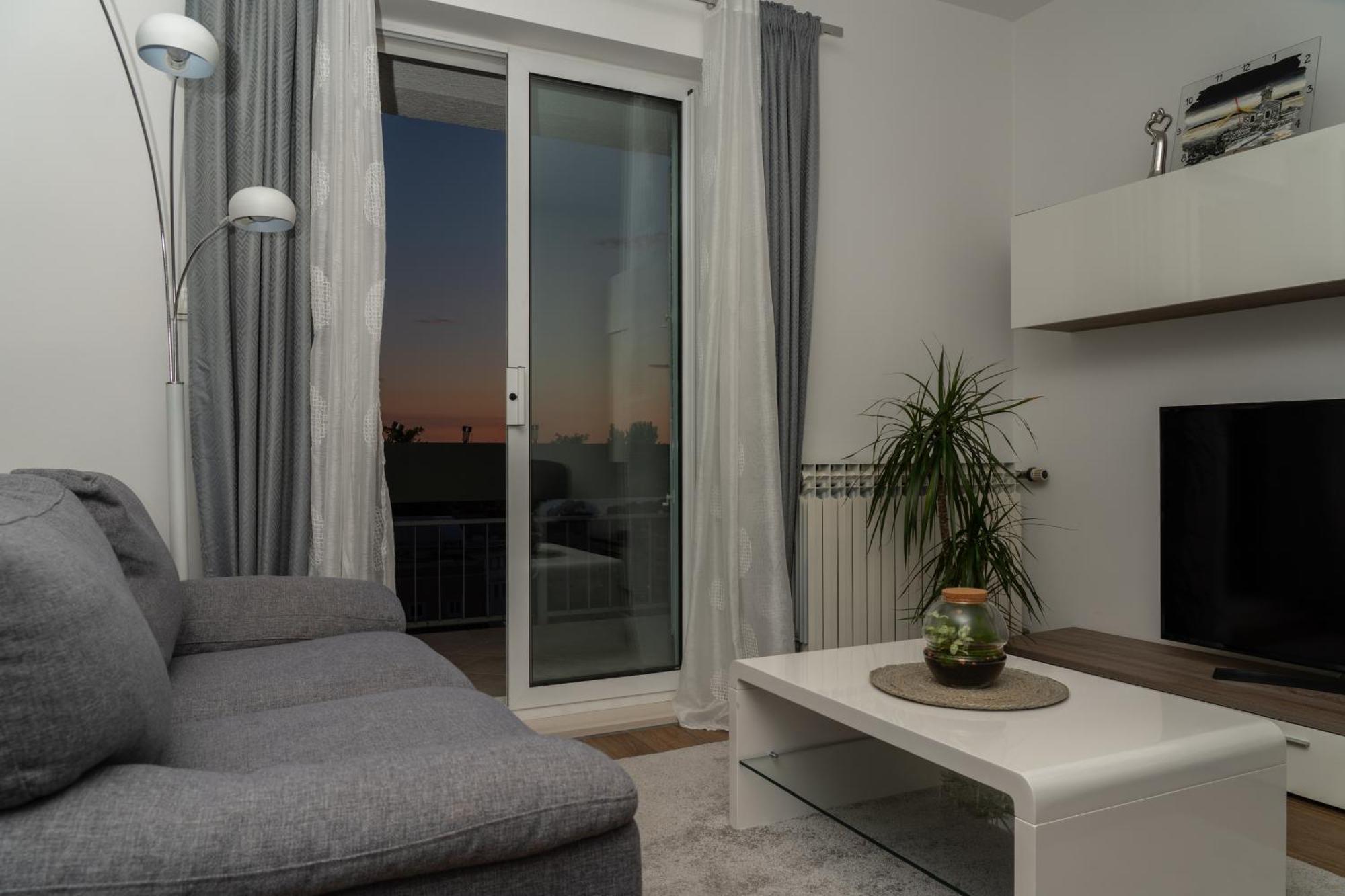Apartment Ana Макарська Екстер'єр фото